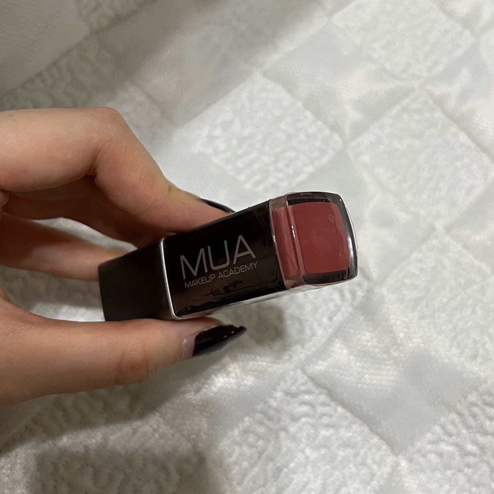 MUA lipstick